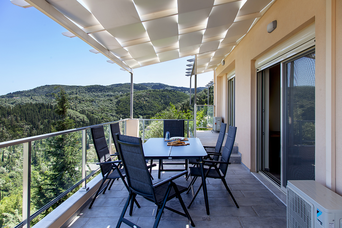 villa-alba-apolpena-lefkada-greece-outdoor-seating